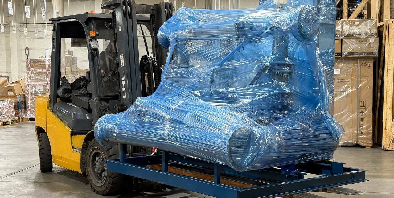 Поставка насосного оборудования различных серий и производителей из Москвы, Курска и Старого Оскола по всей РФ. Бесплатный подбор аналогов по заявке заказчика и комплектация оборудования с нуля Подбор и поставка с постоянно пополняемого склада сертифицированных энергосберегающих насосов различных серий для водоснабжения и водоотведения